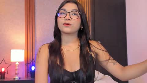 Abby online show from November 2025 08:19:02 PM