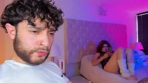 START TRANSMISSION ---- AM COLOMBIA TIME online show from September 2025 09:03:02 PM