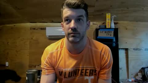 Snapshot of abbybraggontiktokisawhore chatting on February 2026 09:44:01 PM abbybraggontiktokisawhore online show from February 2026 09:44:01 PM