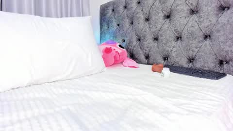 Snapshot of abbyfoxx_ chatting on February 2025 03:37:01 AM Abby online show from February 2025 03:37:01 AM