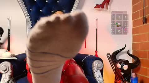 Snapshot of abbymora chatting on December 2025 08:46:01 PM Miss Abby online show from December 2025 08:46:01 PM