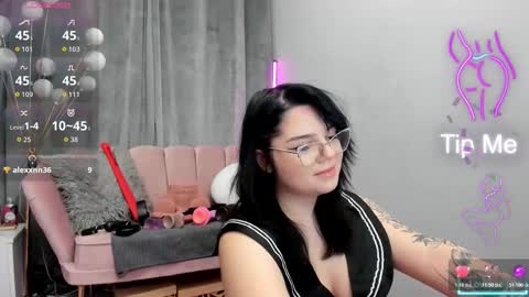 Snapshot of abbypearll chatting on December 2025 09:00:01 PM Abby Pearl online show from December 2025 09:00:01 PM