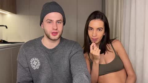 ABDULASU online show from December 2024 10:20:02 PM