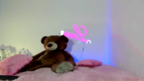  Abella and Kendra  online show from February 2025 08:21:01 PM