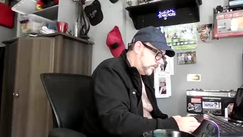 AJ online show from July 2026 01:51:02 PM
