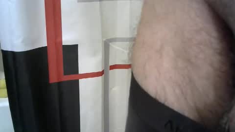 AbercrombieGuy22 online show from November 2025 05:54:01 AM