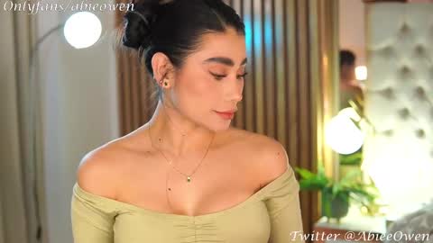 Snapshot of abie_owen chatting on February 2025 12:08:02 AM abie_owen online show from February 2025 12:08:02 AM