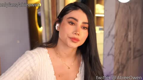 Snapshot of abie_owen chatting on September 2025 11:19:01 PM abie_owen online show from September 2025 11:19:01 PM