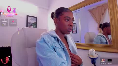 Snapshot of abigail_montoya chatting on February 2026 11:20:01 AM Abigail online show from February 2026 11:20:01 AM