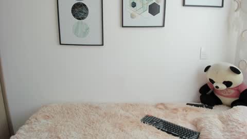 abigail online show from November 2025 05:57:01 PM