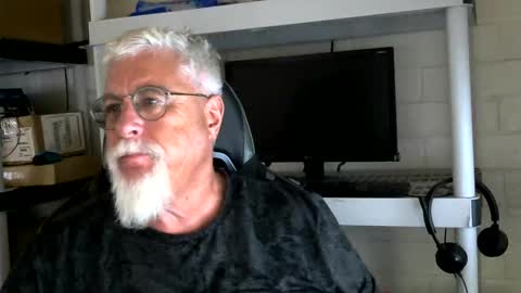 abigspermdonor online show from October 2025 06:32:01 PM