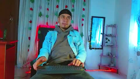 Snapshot of abnerdam chatting on November 2025 02:39:02 PM abnerdam online show from November 2025 02:39:02 PM