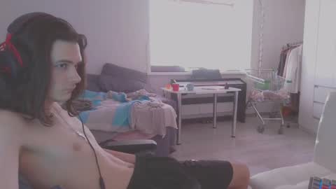 hi  cum in pvt noi extra tip online show from February 2025 12:24:01 PM