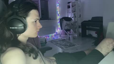 Snapshot of abobus123 chatting on May 2026 10:07:01 PM hi cum in pvt noi extra tip online show from May 2026 10:07:01 PM