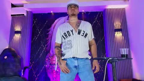 abrahamjg online show from July 2026 01:44:02 AM