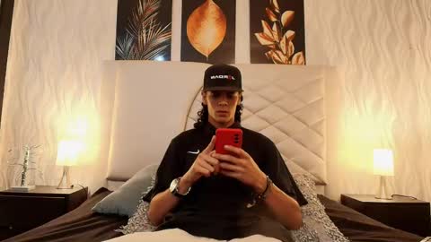  Abrovanel online show from May 2026 01:57:16 AM