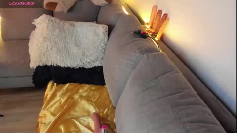 Snapshot of abril_dash chatting on February 2025 08:34:02 PM Abril online show from February 2025 08:34:02 PM