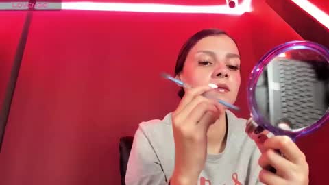 Snapshot of abril_jones10 chatting on January 2025 09:05:01 AM Abril jones online show from January 2025 09:05:01 AM