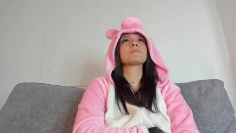 Snapshot of abril_jones10 chatting on February 2025 10:05:02 AM Abril jones online show from February 2025 10:05:02 AM