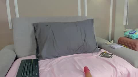 Snapshot of abril_jones10 chatting on January 2026 03:55:01 AM Abril jones online show from January 2026 03:55:01 AM