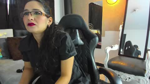 Abril online show from April 2026 02:40:01 PM