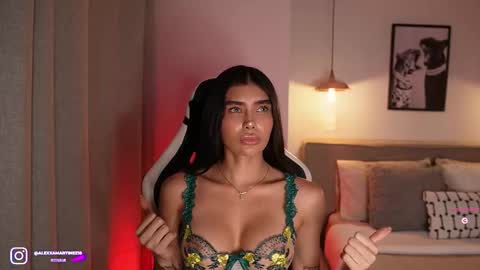 Snapshot of abril_w18 chatting on March 2026 11:32:02 PM My name is Alexa. Please say hello I like to chat with you. If you have requests please use tip online show from March 2026 11:32:02 PM
