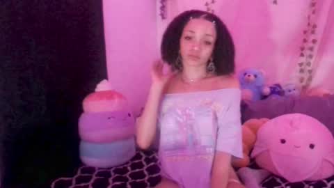 Snapshot of abruisedpeach chatting on October 2025 03:16:02 AM Peach online show from October 2025 03:16:02 AM