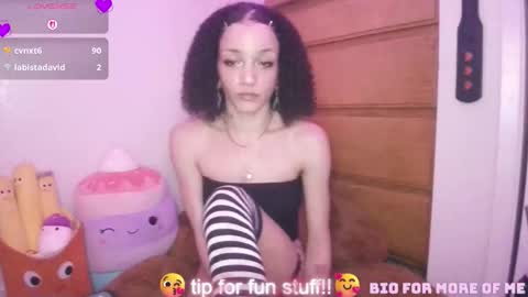 Snapshot of abruisedpeach chatting on January 2026 04:28:02 AM Peach online show from January 2026 04:28:02 AM