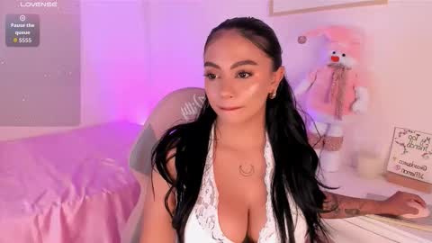 Snapshot of abynanami chatting on November 2025 09:42:02 PM Abynanami online show from November 2025 09:42:02 PM