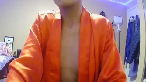 Snapshot of achocolatetwink chatting on November 2025 05:10:01 AM ChocolateTwink online show from November 2025 05:10:01 AM