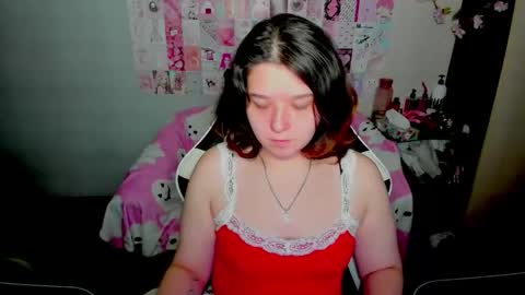 Kate online show from November 2025 12:33:01 AM