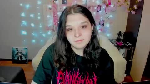 Kate online show from April 2026 01:12:01 AM