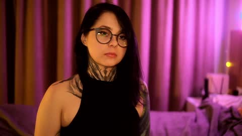 acid_pie online show from December 2024 02:20:02 AM