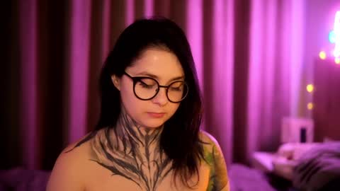 acid_pie online show from January 2025 09:30:02 PM