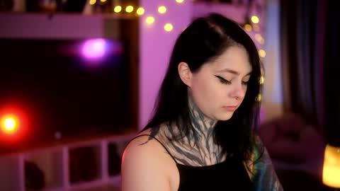 acid_pie online show from February 2025 03:23:01 AM