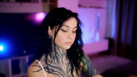 acid_pie online show from October 2025 06:29:01 PM