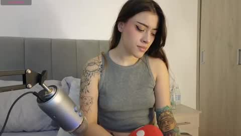 Snapshot of acidkaos chatting on February 2025 12:41:01 AM Lana 3 online show from February 2025 12:41:01 AM