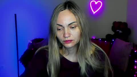 Adalina online show from March 2026 07:17:01 PM