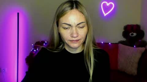 Adalina online show from April 2026 06:20:01 PM