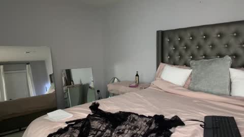 Adaline Star  Busty Beauty online show from February 2025 02:03:02 AM