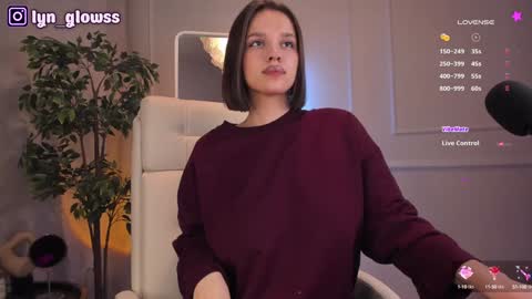 Snapshot of adalyn_glow chatting on January 2025 10:39:02 AM Adalyn online show from January 2025 10:39:02 AM