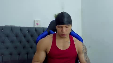 adam boss online show from October 2025 01:49:01 AM