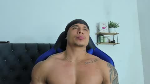 adam boss online show from May 2026 08:54:02 AM