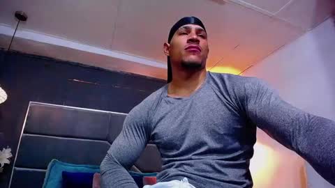 adam_fit19cm online show from January 2026 02:11:01 PM