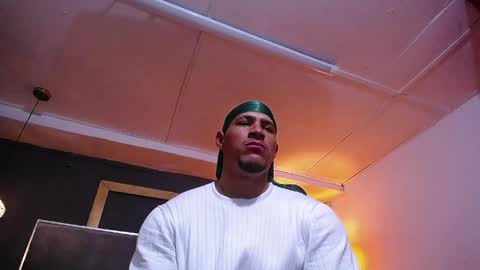 adam_fit19cm online show from April 2026 02:15:02 PM
