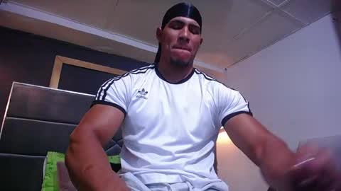 adam_fit19cm online show from May 2026 01:36:02 AM