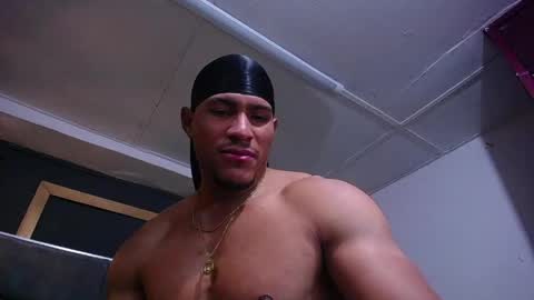 adam_fit19cm online show from June 2026 02:33:01 PM