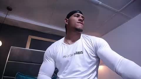 adam_fit19cm online show from July 2026 01:50:02 PM