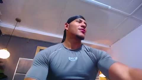 adam_fit19cm online show from July 2026 02:24:02 PM
