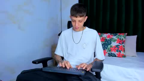 Adam online show from February 2025 07:53:02 PM